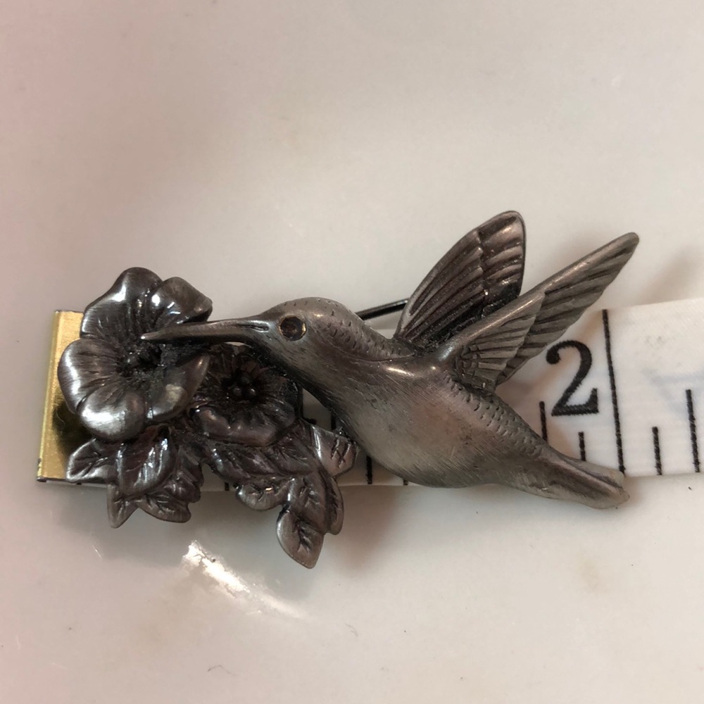 Pewter Hummingbird Pin Brooch - Picture 4 of 4